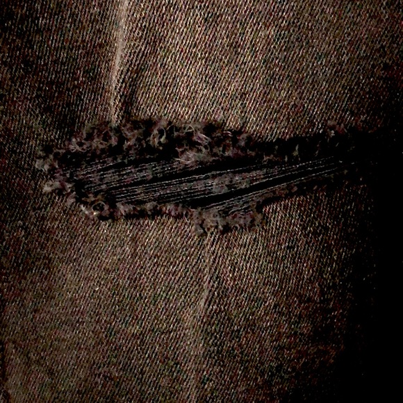 Distressed black jeans by Divided - Picture 7 of 8